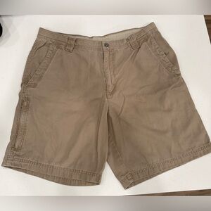 Columbia Men's Tan Cargo Shorts